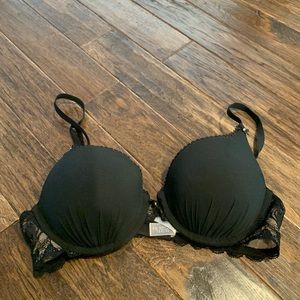 Victoria Secret bra— only worn once